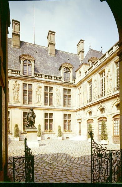Vue de la Cour d