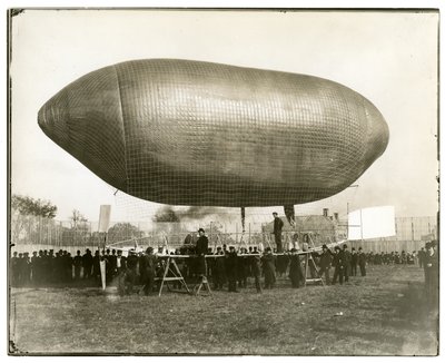 Dirigeable "California Arrow" - Jessie Tarbox Beals