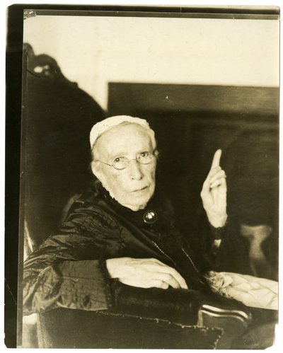 Mme Mary Moore, Brookline, Mass 91 ans récitant une ballade - Jessie Tarbox Beals