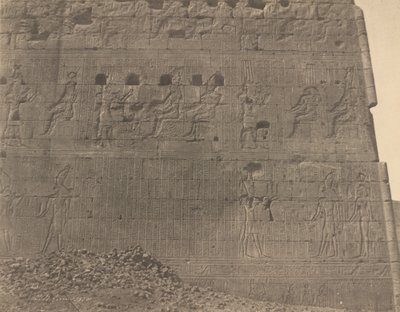 Edfou-Sculptures et inscriptions sur la face orientale, 1854 - John Beasley Greene
