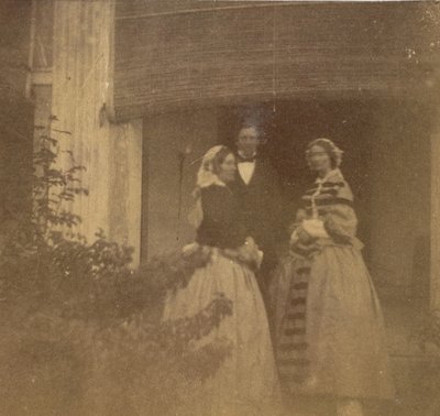 [Comtesse Canning avec des invités, Government House, Allahabad], 1858 - John Constantine Stanley