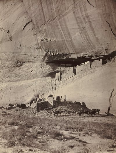 Ruines des habitations troglodytes, Canyon de Chelly, Arizona, vers 1879-1881 - John K. Hillers