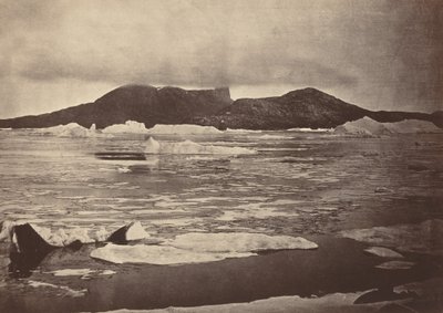 Les Régions Arctiques : N° 92.* Le Pouce du Diable partiellement enveloppé dans un brouillard..., 1869 - John L Dunmore