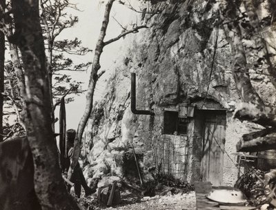 Album "Meine weltkriegs - Erinnerungen South-West Front (Carinthie, Italie, Tyrol du Sud) 31/03/1915-12/11/1918 - Josef Zohles Wien": refuge de guerre - Josef Zohles