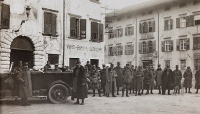 Album "Meine weltkriegs - Erinnerungen South-West Front (Carinthie, Italie, Tyrol du Sud) 31/03/1915-12/11/1918 - Josef Zohles Wien": soldats à Tolmezzo - Josef Zohles