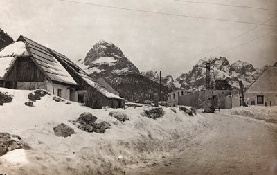 Album "Meine weltkriegs - Erinnerungen South-West Front (Carinthie, Italie, Tyrol du Sud) 31/03/1915-12/11/1918 - Josef Zohles Wien": vue de Cave del Predil - Josef Zohles