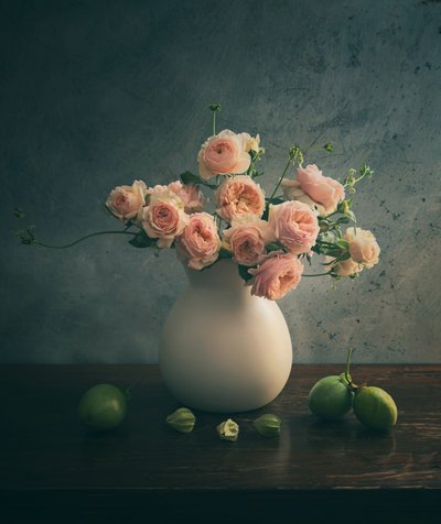 Nature morte aux roses roses - Judy Tseng