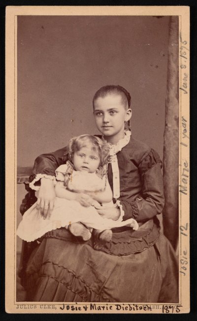 Portrait de groupe des enfants Herman Henry Diebitsch, Marie et Josephine Josie, 8 juin 1875 - Julius Ulke