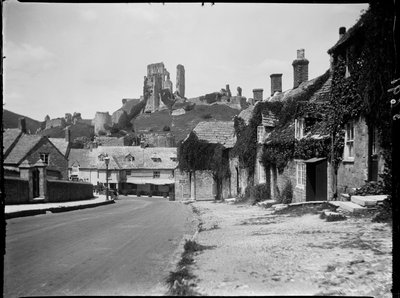 Corfe Castle, Purbeck, Dorset - Katherine Jean Macfee
