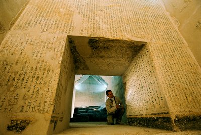 Égypte; Archéologie; Ancien Empire; Saqqara, Audran Labrousse, Mission Française, Pepi I, Tombe - Kenneth Garrett