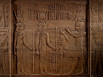 MM7836 ; Cléopâtre ; Égypte ; Temple de Philae ; Assouan ; Temple d