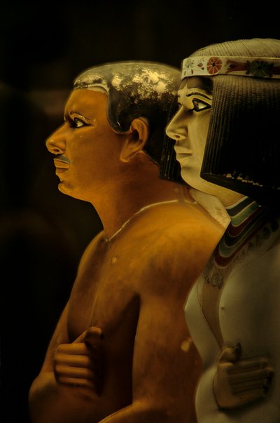 Statues en calcaire peint de Rahotep et Nofret - Kenneth Garrett
