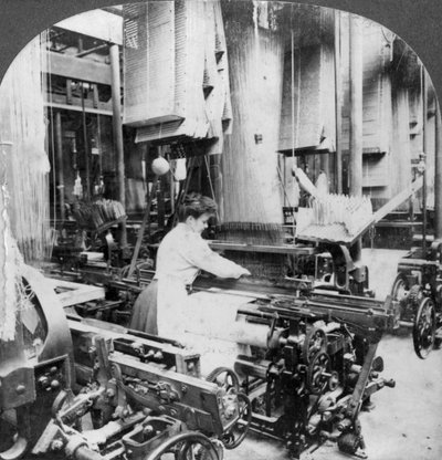 Tissage de tissu en lin, Montréal, Canada, début du 20ème siècle - Keystone View Company