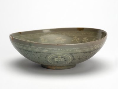 Bol avec grues et nuages, vers 1150-1200 - Korean School