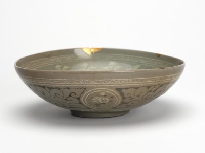 Bol avec grues et nuages, vers 1150-1200 - Korean School