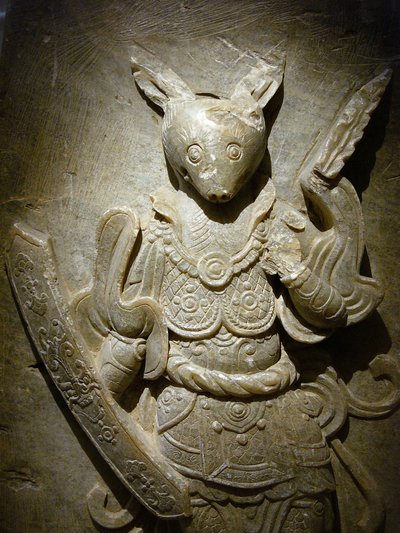 Ornement de tombe, lapin du zodiaque en agalmatolite, VIIIe siècle sous la période des Royaumes du Nord et du Sud, Corée. Photographie, Musée national de Séoul, République de Corée - Korean School