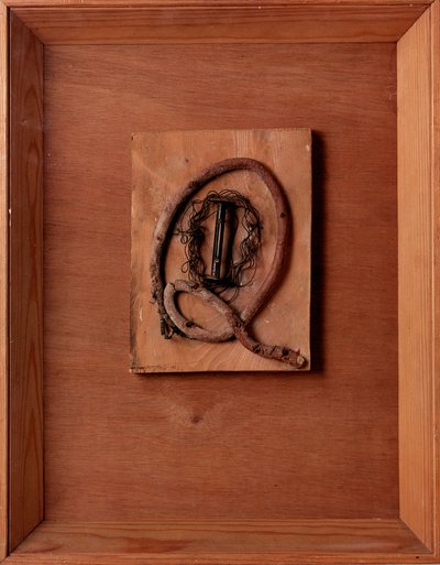 Composition sans titre avec bobine de film et fil - Kurt Schwitters