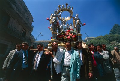 Fête de San Leo, Bova, Calabre, Italie (photo) - Amadeo (after) Modigliani