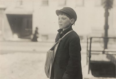Tony Casale, "Bologna", 11 ans, vend des journaux depuis 4 ans, Hartford, Connecticut, mars 1909 - Lewis Hine