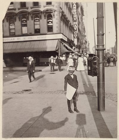[Autoportrait avec Newsboy] - Lewis W. Hine
