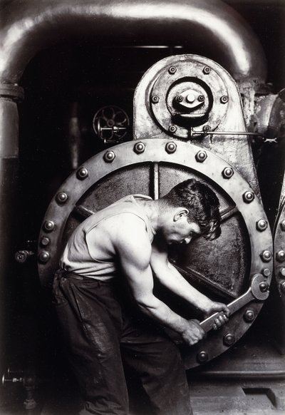 Mécanicien de la centrale, c.1924 - Lewis Wickes Hine