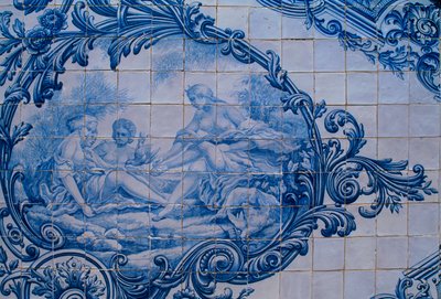 Carreaux émaillés du Palais des Comtes d