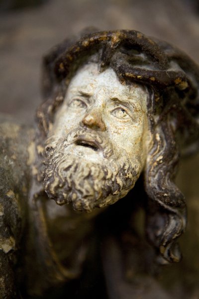 Retable, panneau gauche (détail), Le portement de croix - Ligier Richier