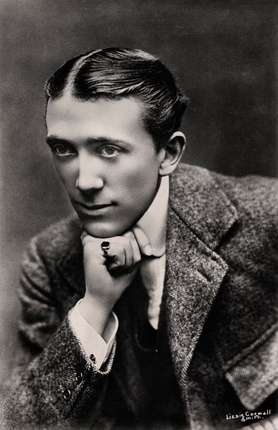 Gerald Du Maurier 1873-1934, acteur et directeur de théâtre anglais, début du XXe siècle - Lizzie Caswall Smith