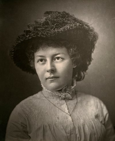 Adela Measor, actrice irlandaise, 1882 - London Stereoscopic and Photographic Co