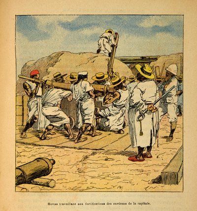 La guerre à Madagascar - Histoire anecdotique des expéditions françaises de 1885-1895 par Henri Galli dit Gallichet (1854-1922), illustré par Louis Bombled (1862-1927) : Hovas travaillant aux fortifications de la capitale en 1895, Collection privée - Louis Charles Bombled