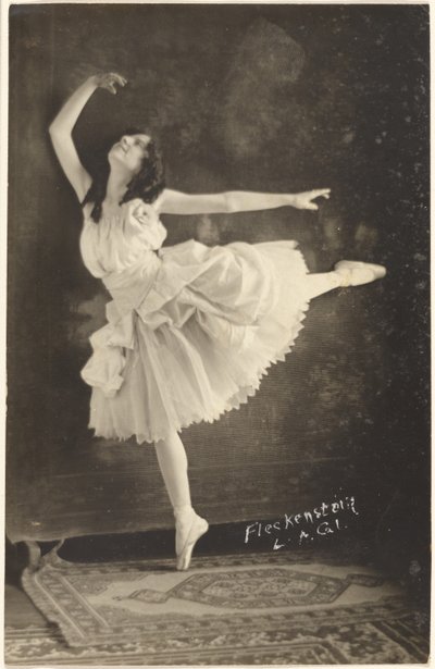 [Ballerina on Pointe] - Louis Fleckenstein