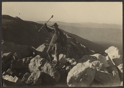 [Fleckenstein on Rocks] - Louis Fleckenstein