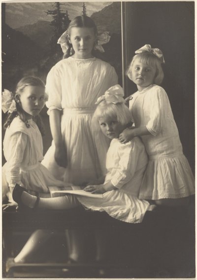 [Quatre jeunes filles] - Louis Fleckenstein
