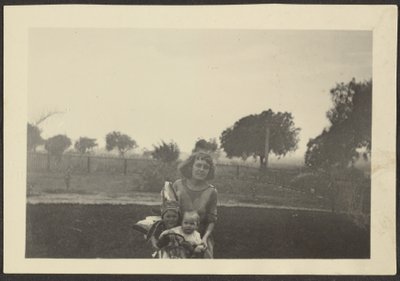 [Femme et enfants] - Louis Fleckenstein