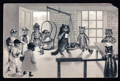 Nous profitons du beau temps. Animaux en posture humaine. Chat en jockey se faisant peser sur une balance. Carte postale. Chromolithographie de Louis Wain (1860-1939), artiste anglais connu pour sa représentation de chats aux grands yeux. Début du 20ème si - Louis Wain