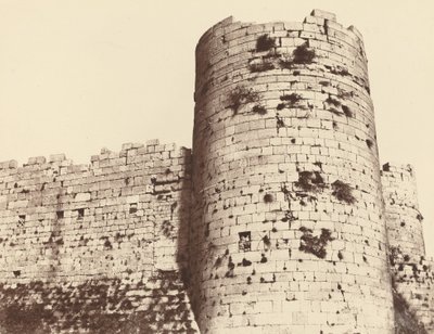 Kalaat-El-Hosn, Deuxième Enceinte, Extérieur, Tour d