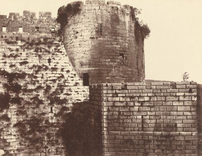 Kalaat-El Hosn, deuxième enceinte, extérieur, midi - Louis de Clercq