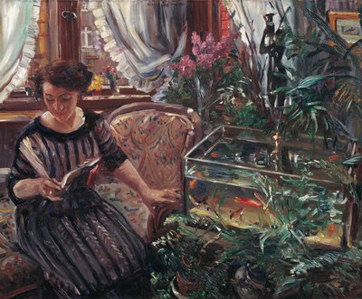 Une femme lisant près d