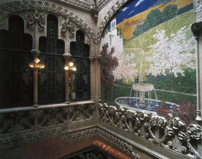 Mosaïques, Casa Nava (1901-1907), à Reus - DOMENECH I MONTANER, Lluis (1850-1923). Maison Navas. 1901-1907. ESPAGNE. Reus. Maison Navas. Décoration intérieure en mosaïque. Modernisme. Architecture. - Luis Domenech i Montaner