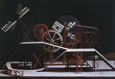Décor de scène pour la pièce de théâtre Le Cocu Magnifique de F. Crommelynck - Lyubov Sergeevna Popova