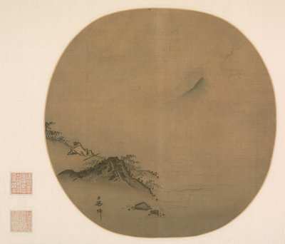 Le savant allongé observant les nuages qui s