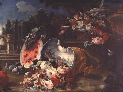 Nature morte, fleurs et fruits mélangés près d
