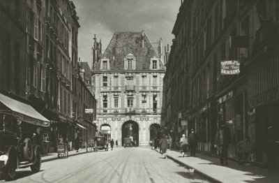 Paris : Rue de Birague - Mario Bucovich