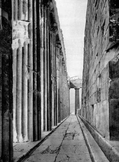 Le côté nord du Parthénon, Athènes, 1937 - Martin Hurlimann