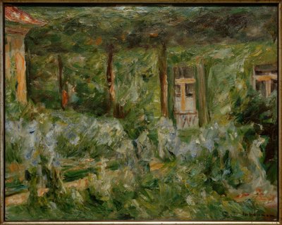 Maison de jardin orientée vers l