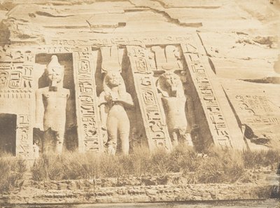 Moitié de la façade du Spéos d
