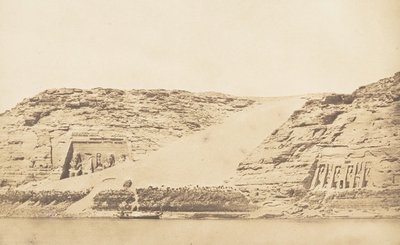 Vue générale des Spéos de Phré et d