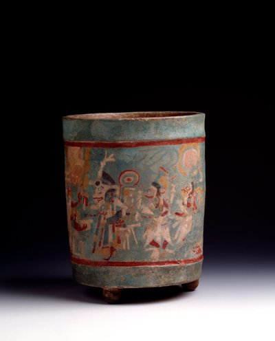 Art précolombien, civilisation maya, période classique : vase cylindrique en argile polychrome décoré d