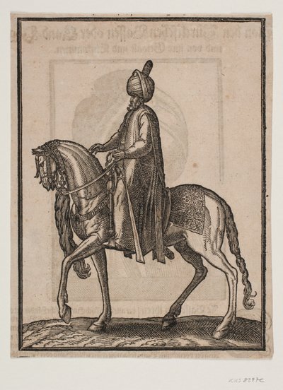 Homme âgé monté, avec une massue à son côté, profil vers la gauche ; sous le cou du cheval, une queue de cheval ou de bœuf pend comme signe de la dignité de l