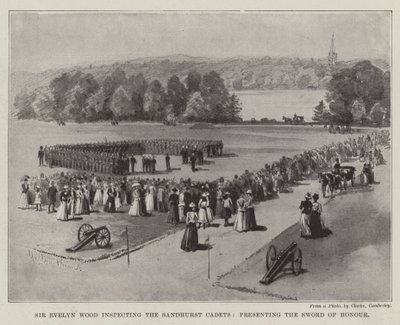 Sir Evelyn Wood inspectant les Cadets de Sandhurst, présentant l